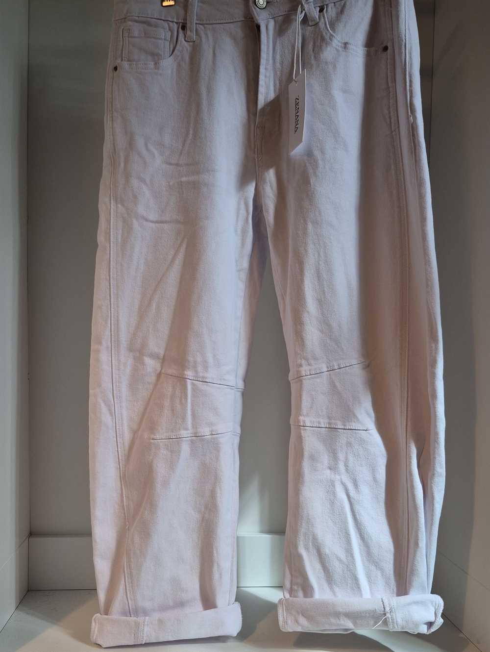 Zenna White Women's Barrel Jeans